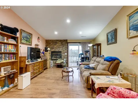 11990 SW Corby Drive Portland OR 97225
