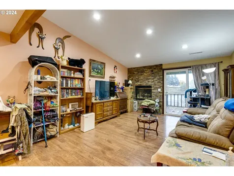 11990 SW Corby Drive Portland OR 97225