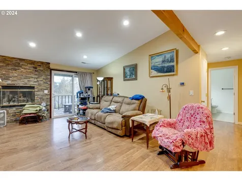 11990 SW Corby Drive Portland OR 97225