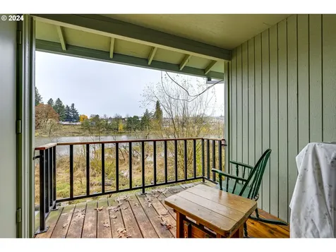 11990 SW Corby Drive Portland OR 97225