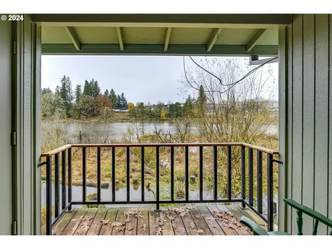 11990 SW Corby Drive Portland OR 97225