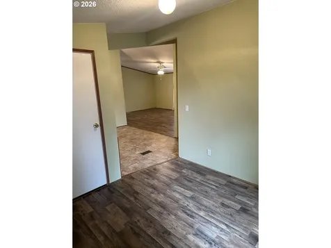235 Twin Oaks Loop Winston OR 97496