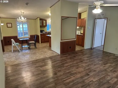 235 Twin Oaks Loop Winston OR 97496