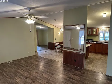 235 Twin Oaks Loop Winston OR 97496