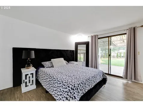 15917 S Lammer Road Oregon City OR 97045