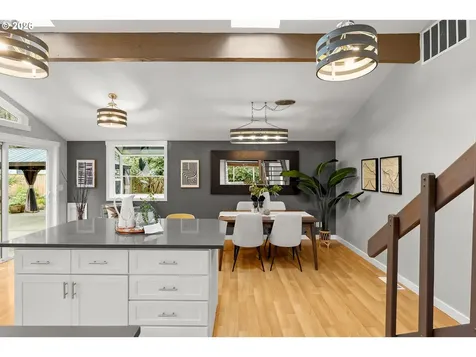 7355 SW Delaware Circle Tualatin OR 97062