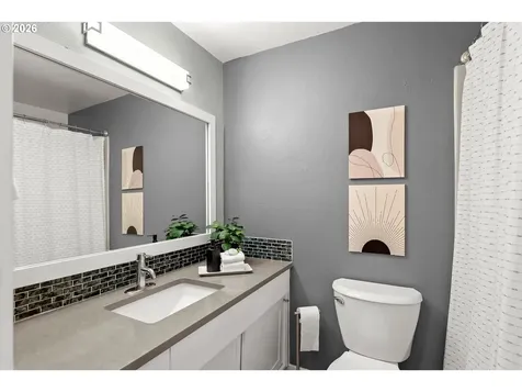 7355 SW Delaware Circle Tualatin OR 97062