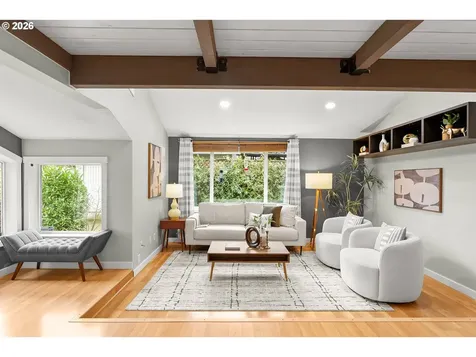 7355 SW Delaware Circle Tualatin OR 97062