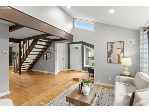 7355 SW Delaware Circle Tualatin OR 97062