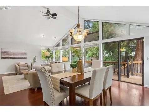 2445 Debok Road West Linn OR 97068