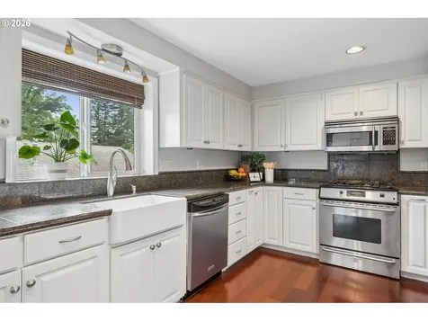 2445 Debok Road West Linn OR 97068