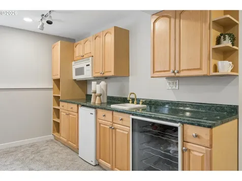 2445 Debok Road West Linn OR 97068