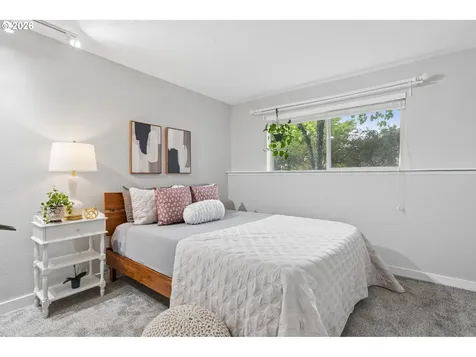2445 Debok Road West Linn OR 97068