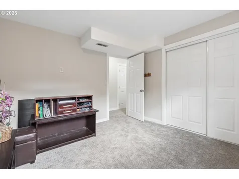 2445 Debok Road West Linn OR 97068