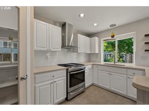 6022 NE Birch Street Hillsboro OR 97124