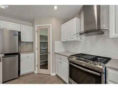 6022 NE Birch Street Hillsboro OR 97124