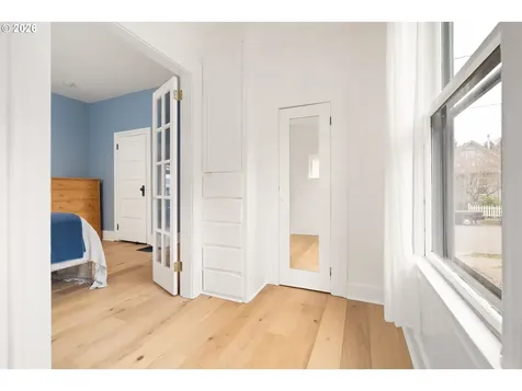 802 SE 35th Avenue Portland OR 97214