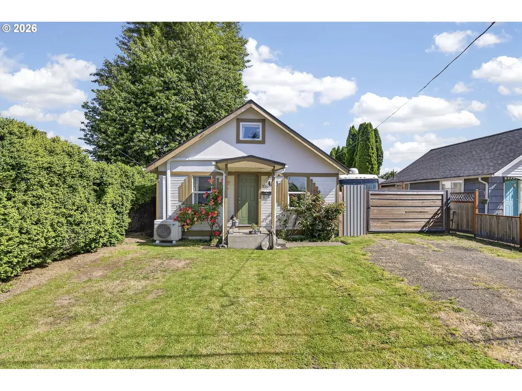 105 Ineer Street Kelso WA 98626