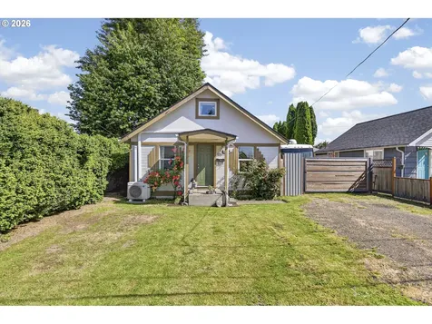 105 Ineer Street Kelso WA 98626