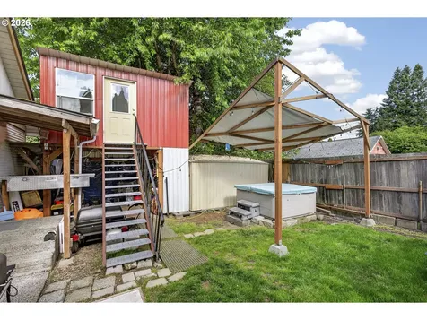 105 Ineer Street Kelso WA 98626
