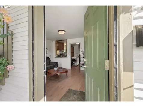 105 Ineer Street Kelso WA 98626