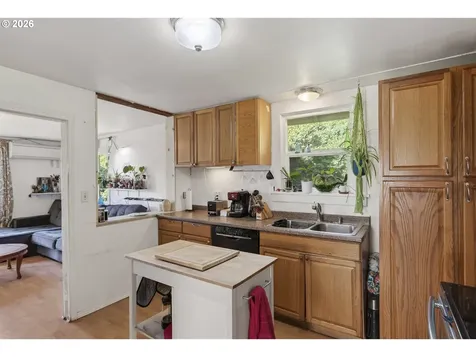 105 Ineer Street Kelso WA 98626