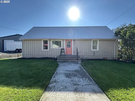307 N Canyon Boulevard John Day OR 97845