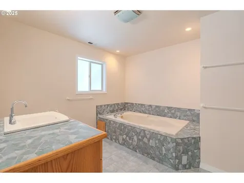 2126 NE 194th Street Ridgefield WA 98642