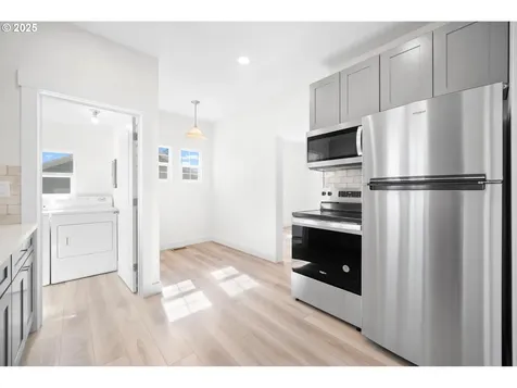 924 NW Ivy Street Camas WA 98607