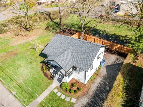 924 NW Ivy Street Camas WA 98607