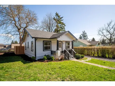 924 NW Ivy Street Camas WA 98607