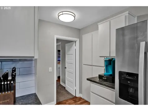 756 S 7th Street Cottage Grove OR 97424