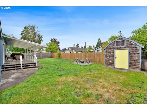 756 S 7th Street Cottage Grove OR 97424