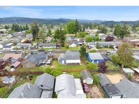 756 S 7th Street Cottage Grove OR 97424