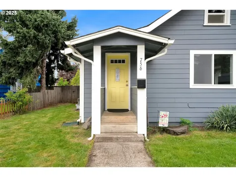 756 S 7th Street Cottage Grove OR 97424