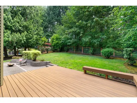 12428 SW 55th Place Portland OR 97219