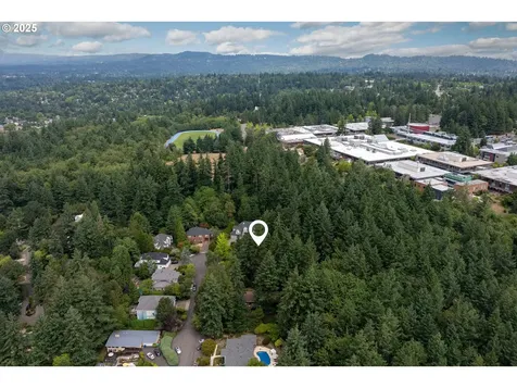 12428 SW 55th Place Portland OR 97219
