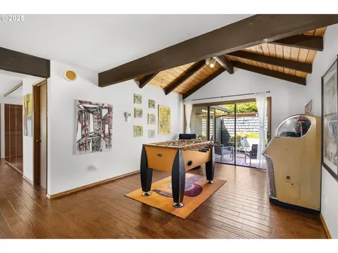 19800 NW Quail Hollow Drive Portland OR 97229