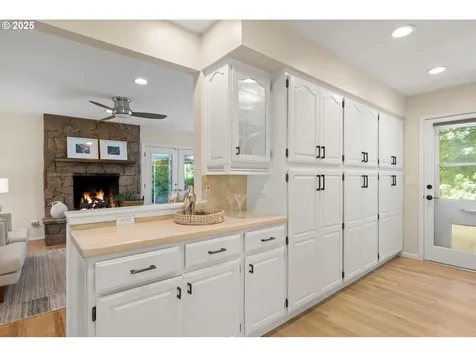 2395 SW Timberline Drive Portland OR 97225