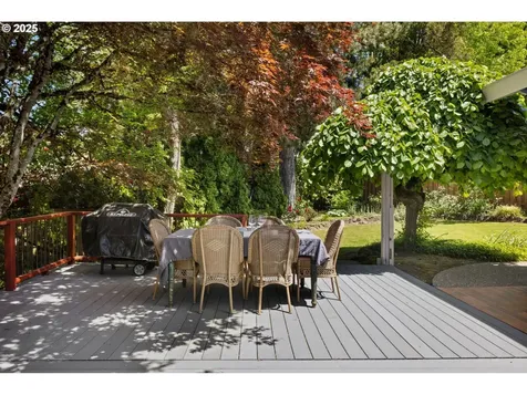 2395 SW Timberline Drive Portland OR 97225