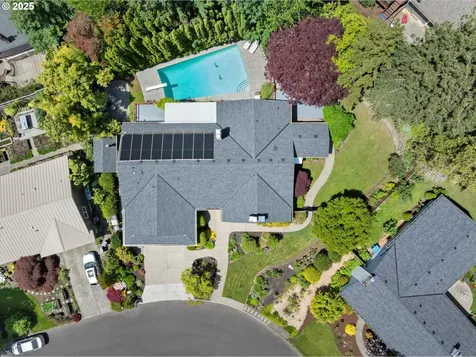 2395 SW Timberline Drive Portland OR 97225