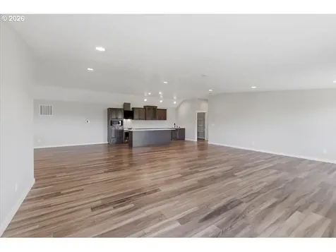 27579 Riggs Hill Road Foster OR 97345