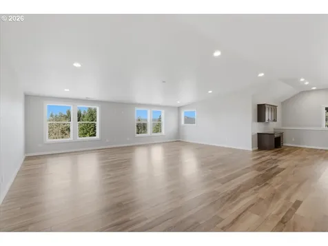 27579 Riggs Hill Road Foster OR 97345