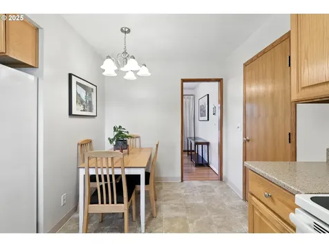 13141 NE Eugene Street Portland OR 97230