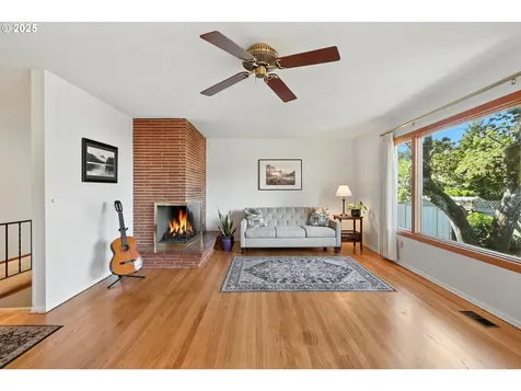 13141 NE Eugene Street Portland OR 97230