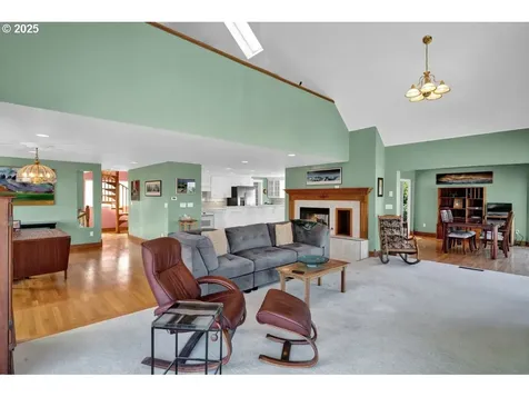 514 Lemwick Lane Yachats OR 97498