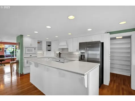 514 Lemwick Lane Yachats OR 97498