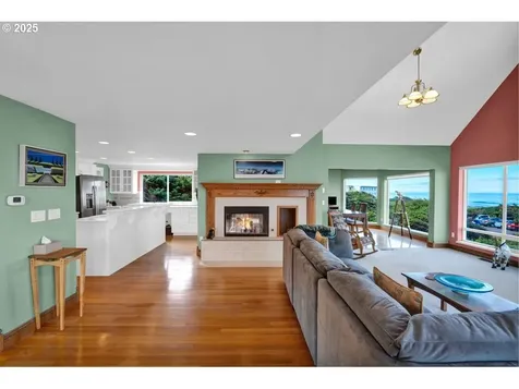 514 Lemwick Lane Yachats OR 97498
