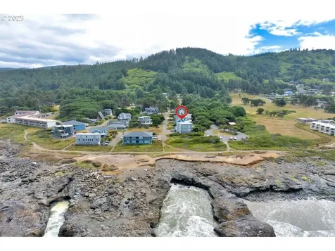 514 Lemwick Lane Yachats OR 97498