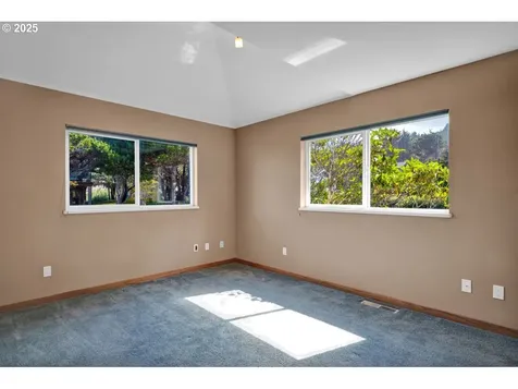 514 Lemwick Lane Yachats OR 97498